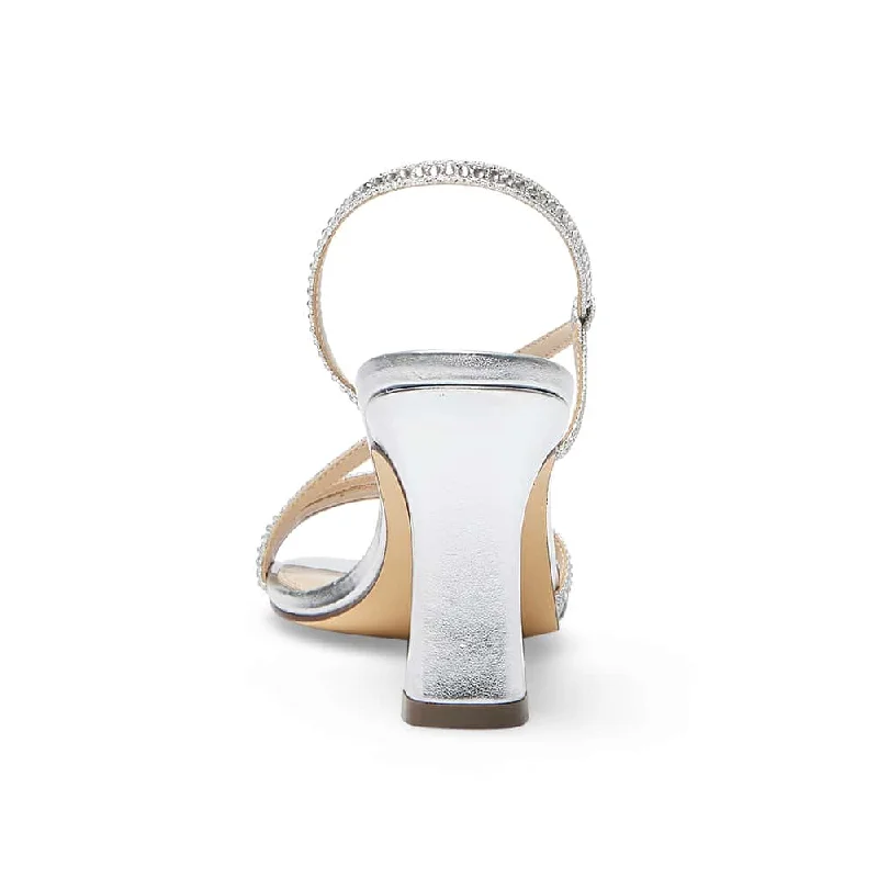 Abbi Heel in Silver Dreamland