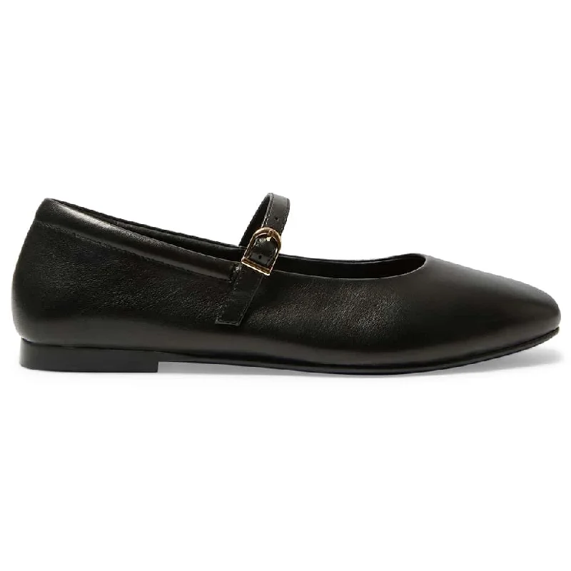 Athena Flat in Black Leather