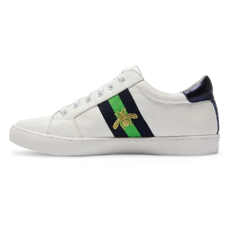 Belem Sneaker in White And Green Leather