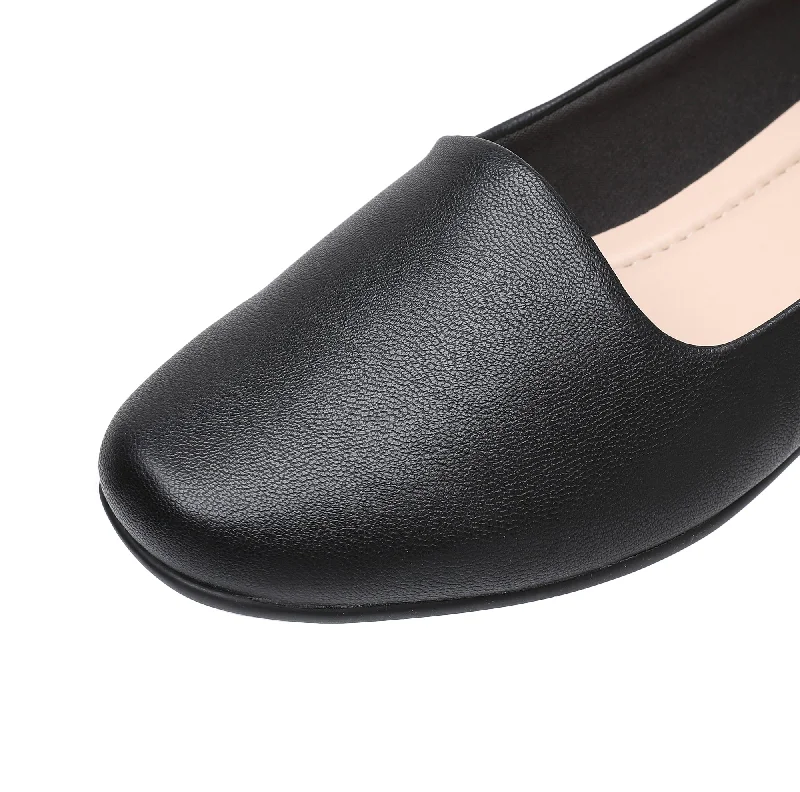 ""Graceful Comfort with Black Ballet Flat Shoes"" (250.132)