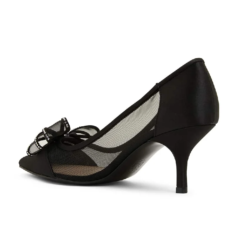 Brite Heel in Black