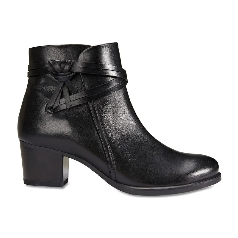 Carlton Boot in Black Leather