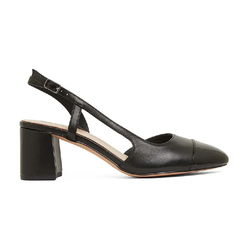 Chapter Heel in Black On Black Leather