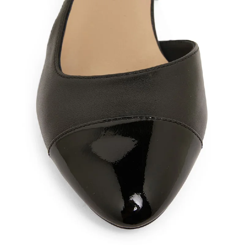 Chapter Heel in Black On Black Leather