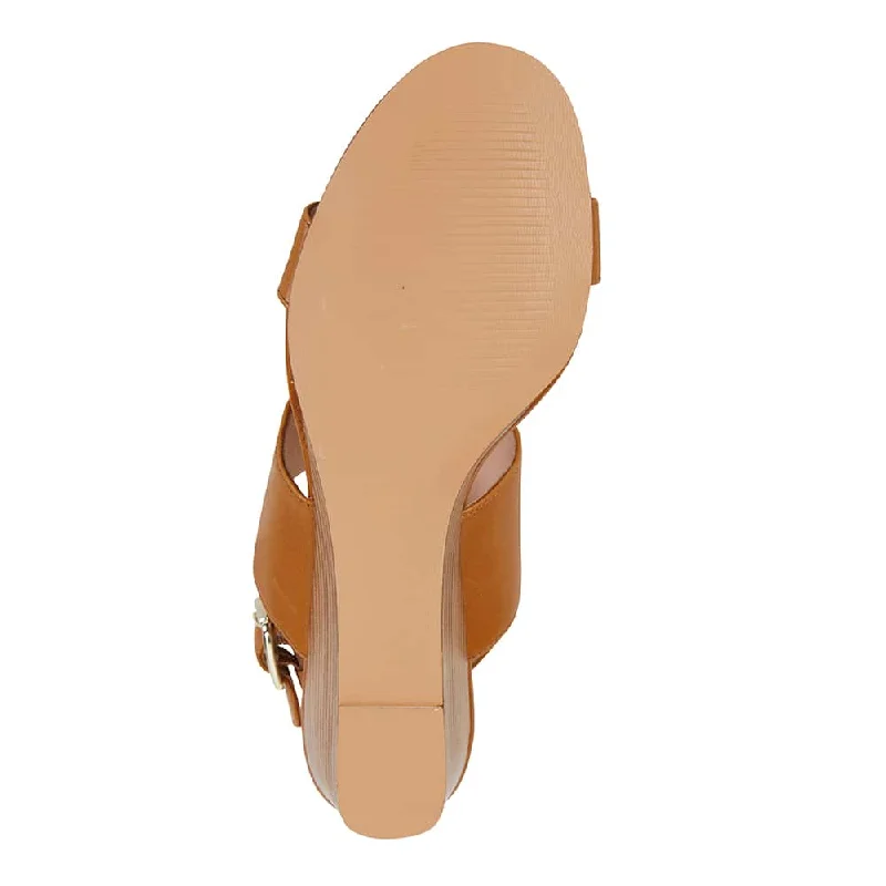 Diana Heel in Light Tan Leather