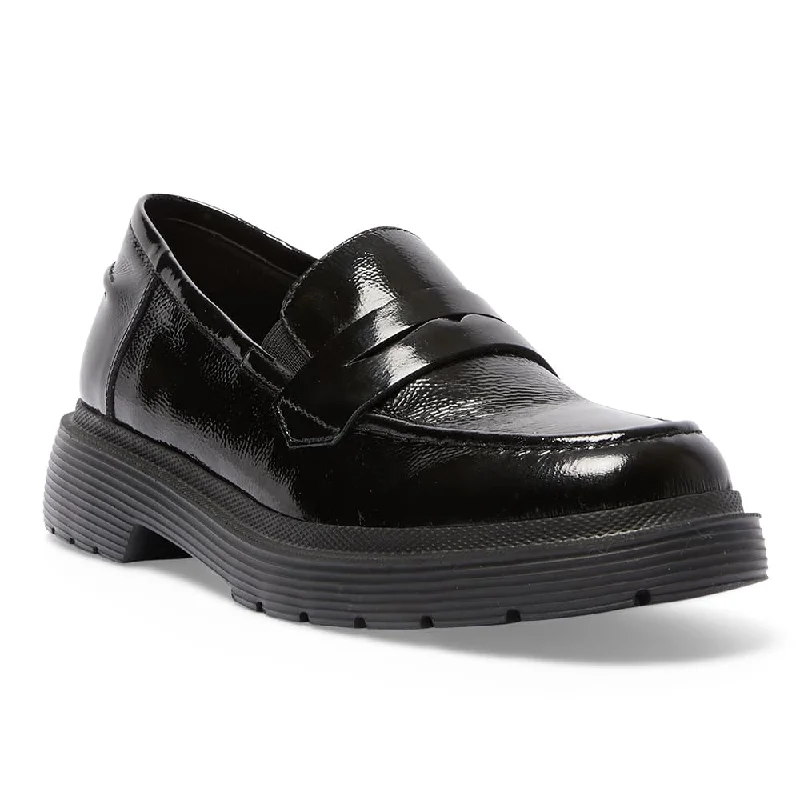 Eleanor Loafer in Black Patent