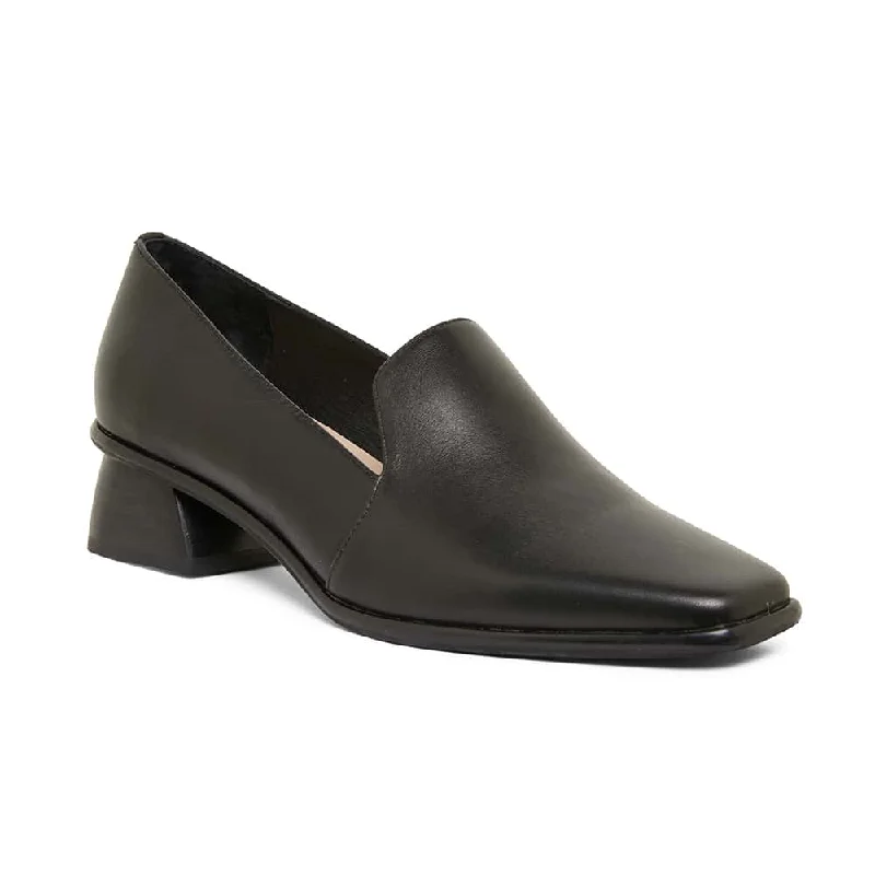 Fargo Loafer in Black Leather