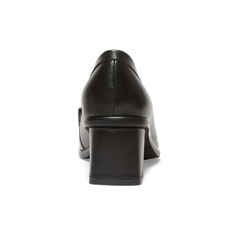 Gable Loafer in Black Leather