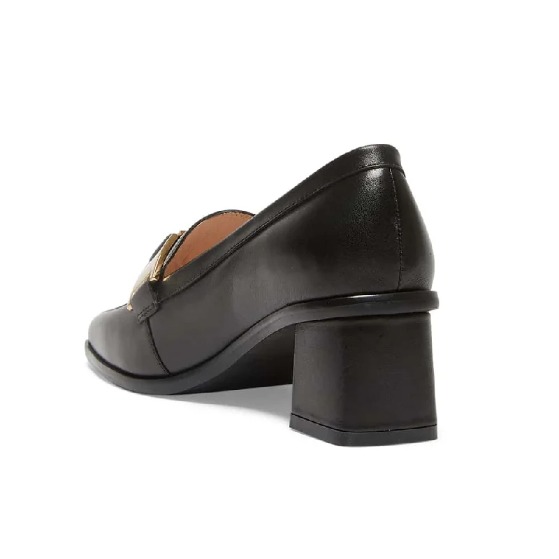 Gable Loafer in Black Leather