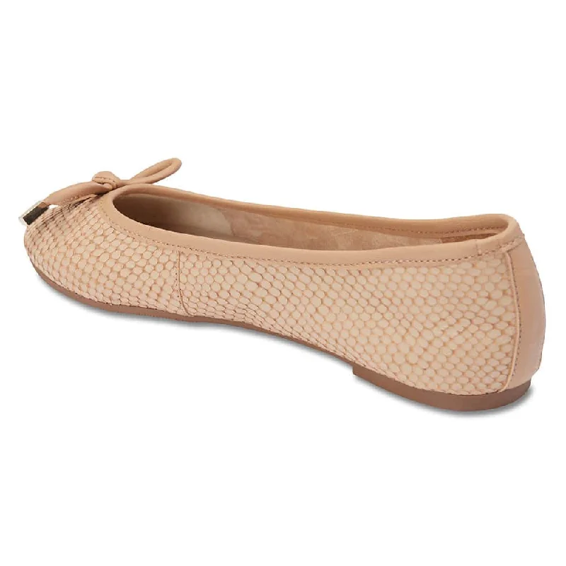 Geisha Flat in Natural Nubuck