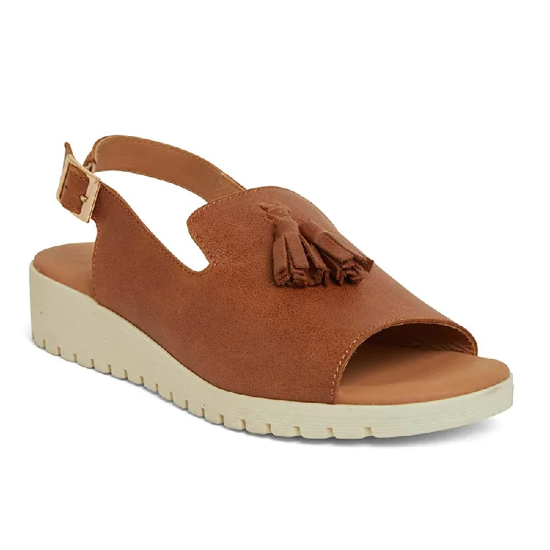 Gilmore Sandal in Cognac Leather