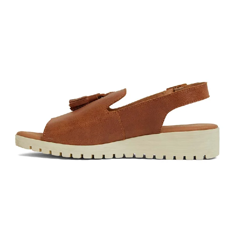 Gilmore Sandal in Cognac Leather