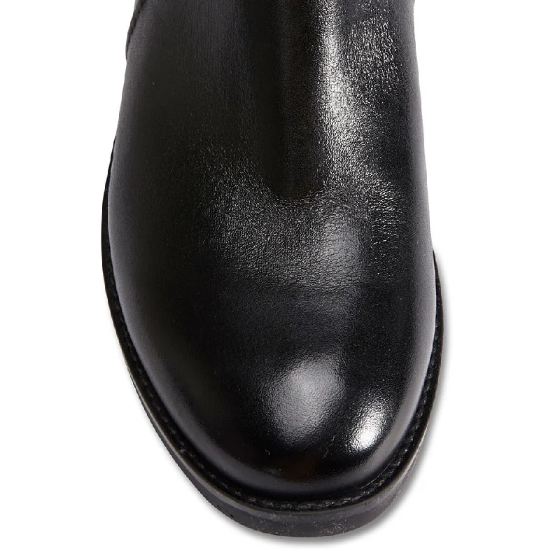 Glasgow Boot in Black Leather