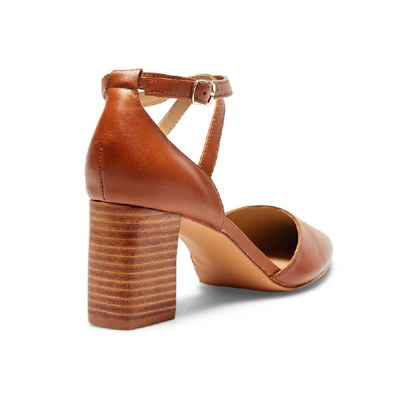 Gwyneth Heel in Cognac Leather