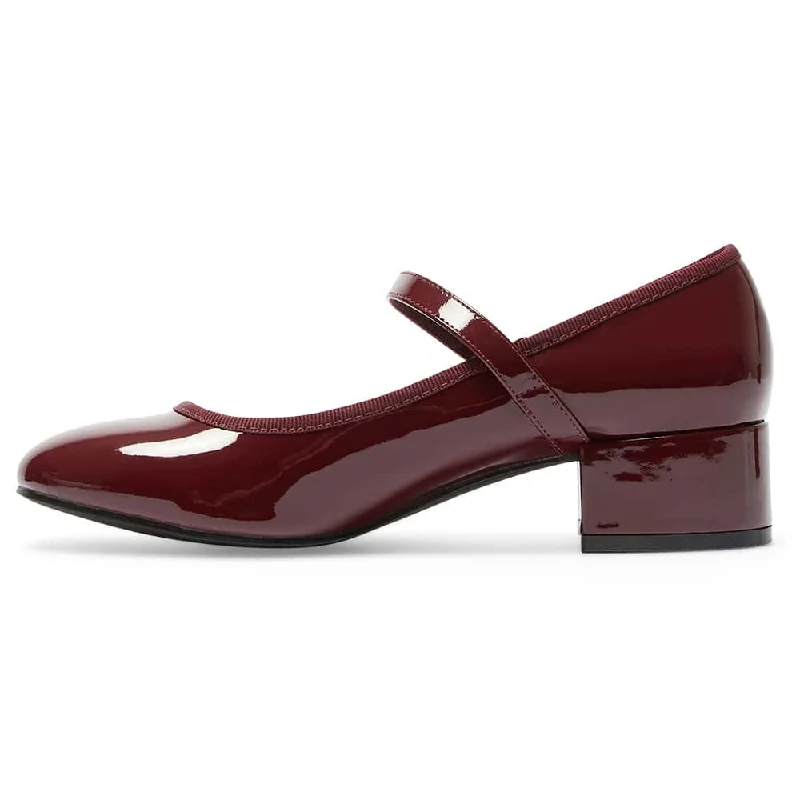 Juliet Heel in Cherry Patent