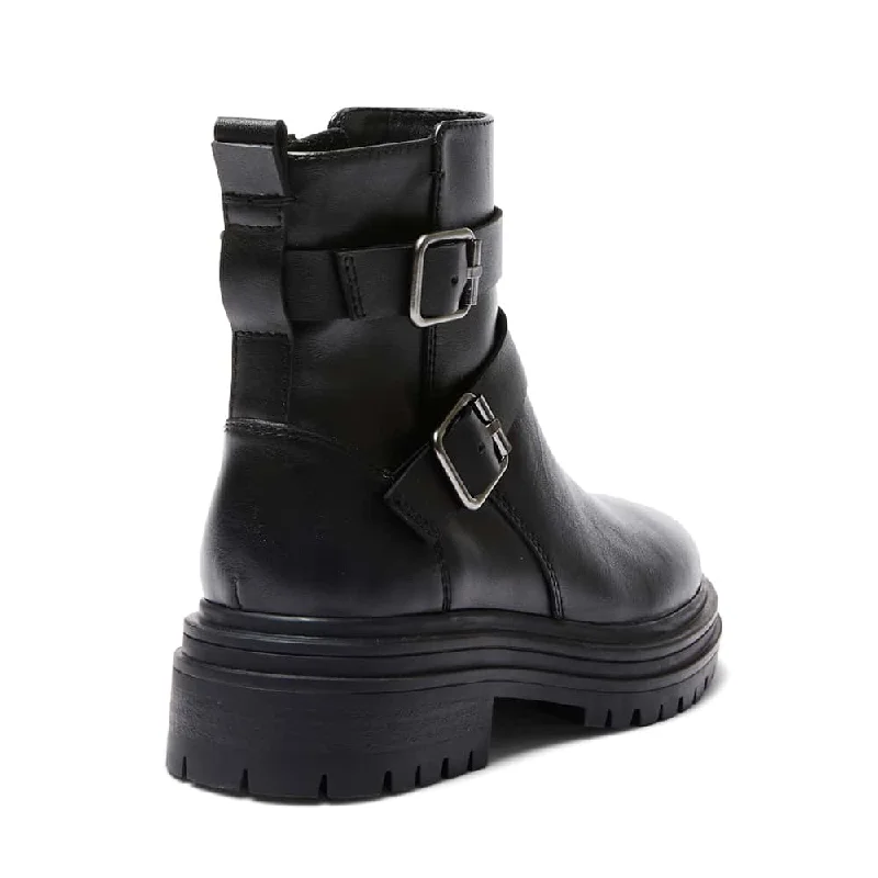 Kembla Boot in Black Leather