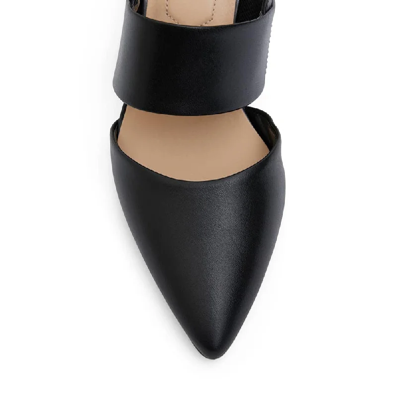 Kitson Heel in Black Leather