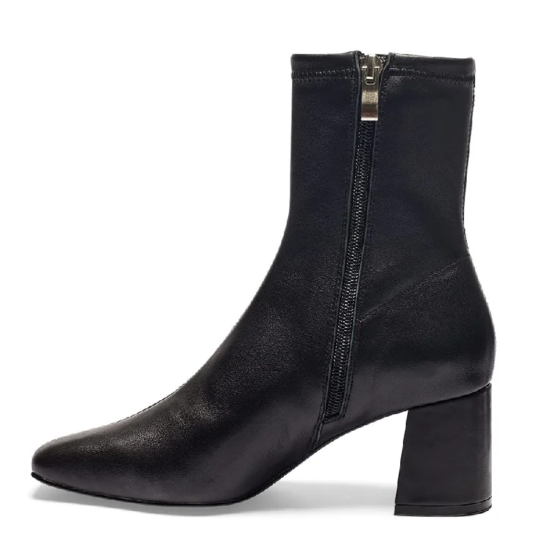 Lantana Boot in Black Leather