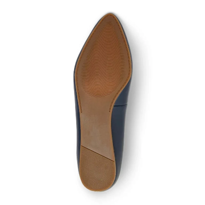 Laura Flat in Navy Leather