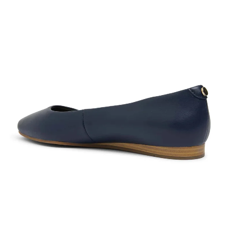 Laura Flat in Navy Leather