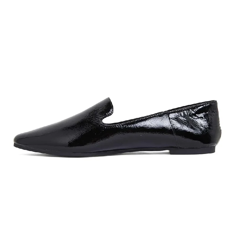 Liana Flat in Black Patent