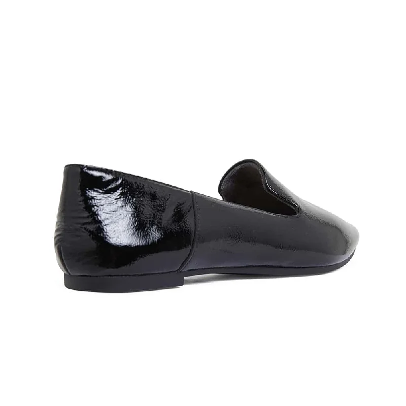 Liana Flat in Black Patent