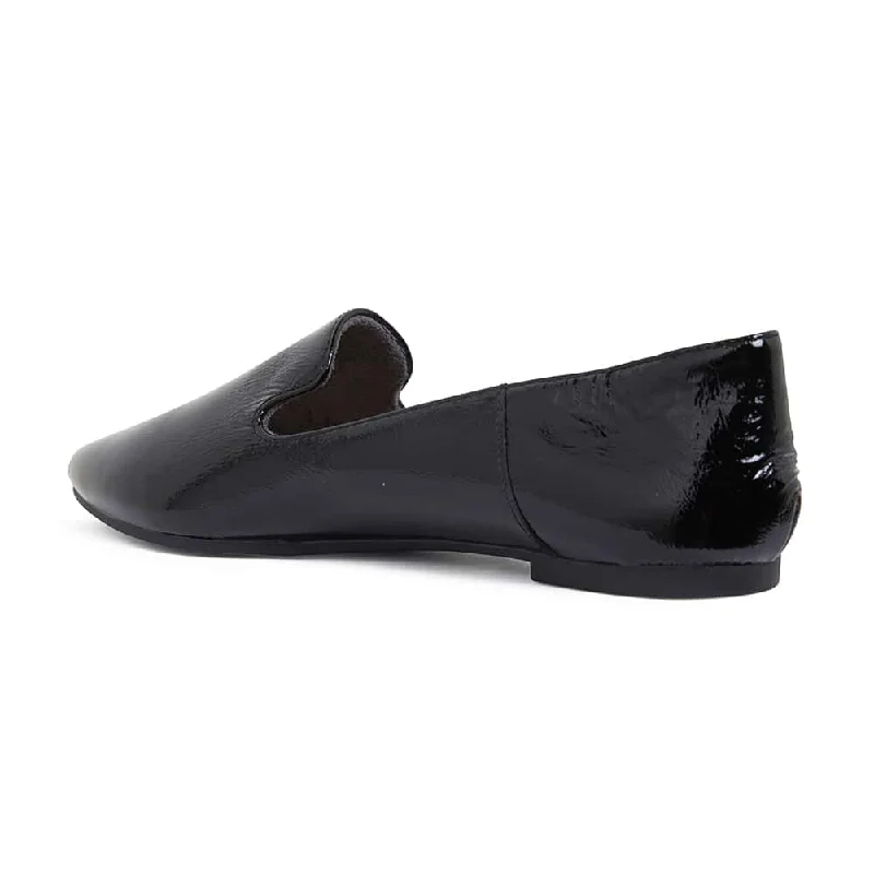 Liana Flat in Black Patent