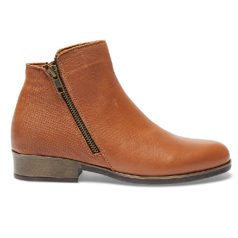 Lido Boot in Mid Brown Leather