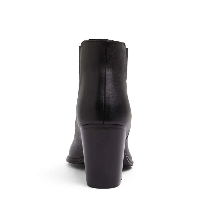 Neddy Boot in Black Leather