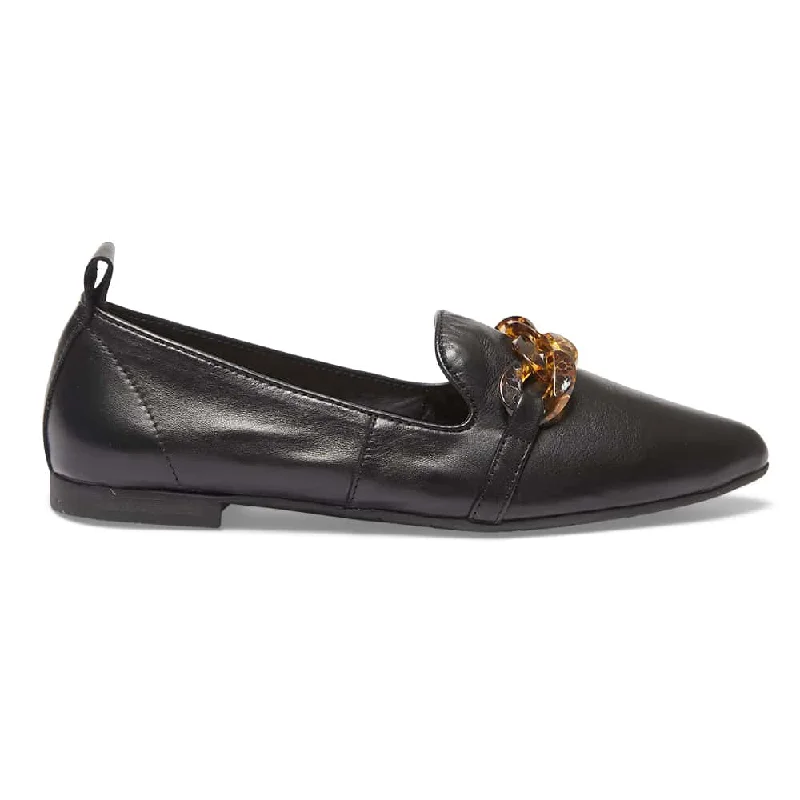 Nelly Loafer in Black Leather