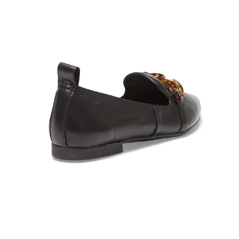 Nelly Loafer in Black Leather