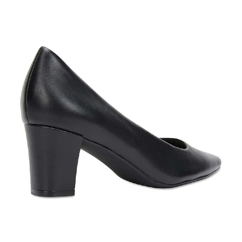 Nicole Heel in Black Leather