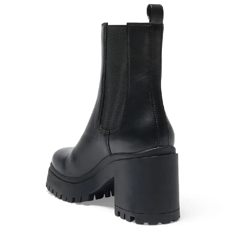 Panel Boot in Black Smooth