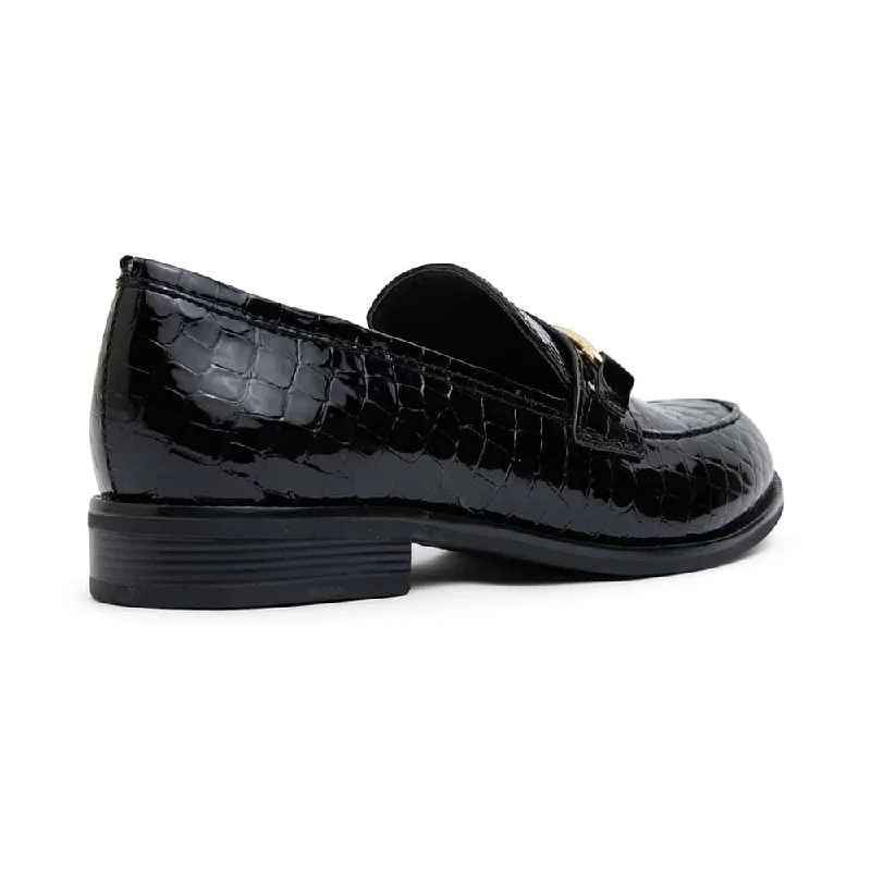 Paragon Loafer in Black Croc