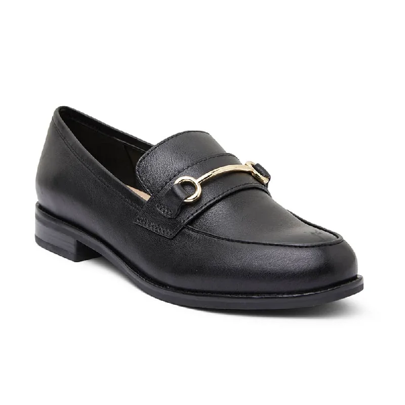 Paragon Loafer in Black Leather