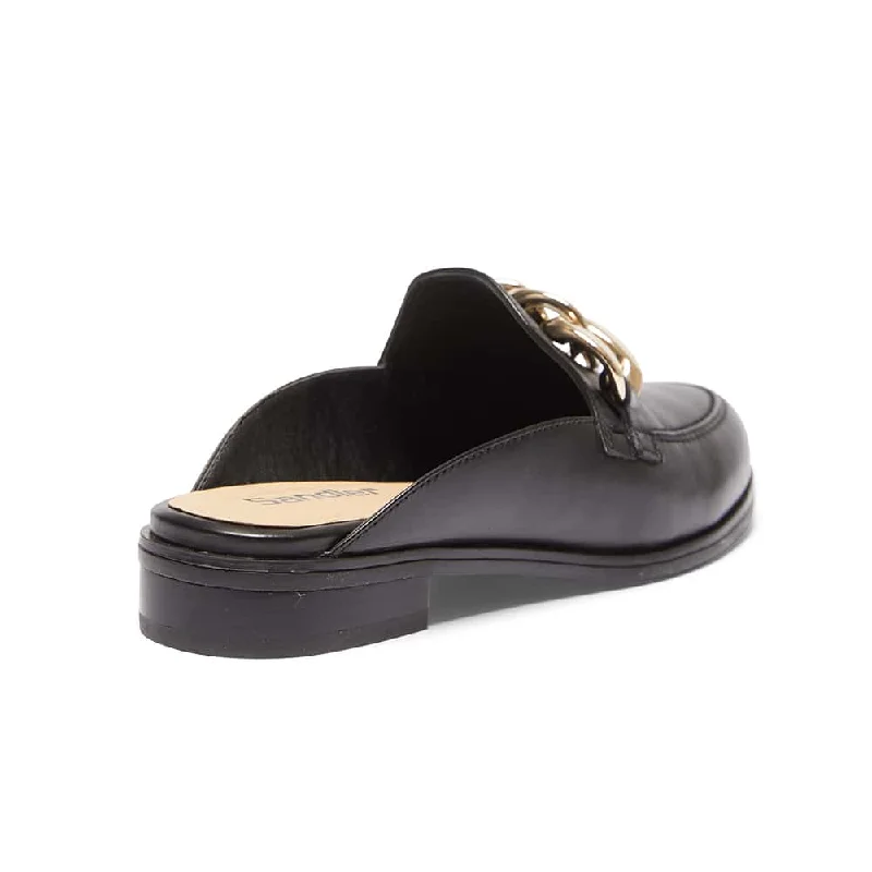 Pivot Loafer in Black Leather