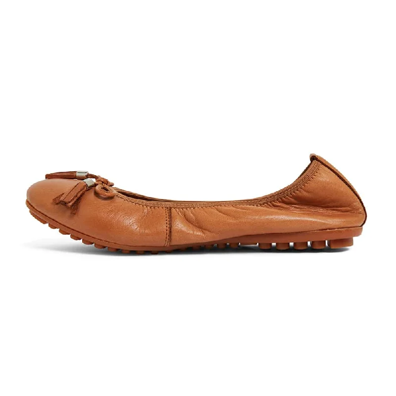 Prima Flat in Tan Leather