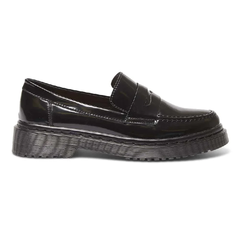 Strata Loafer in Black Hi Shine Leather