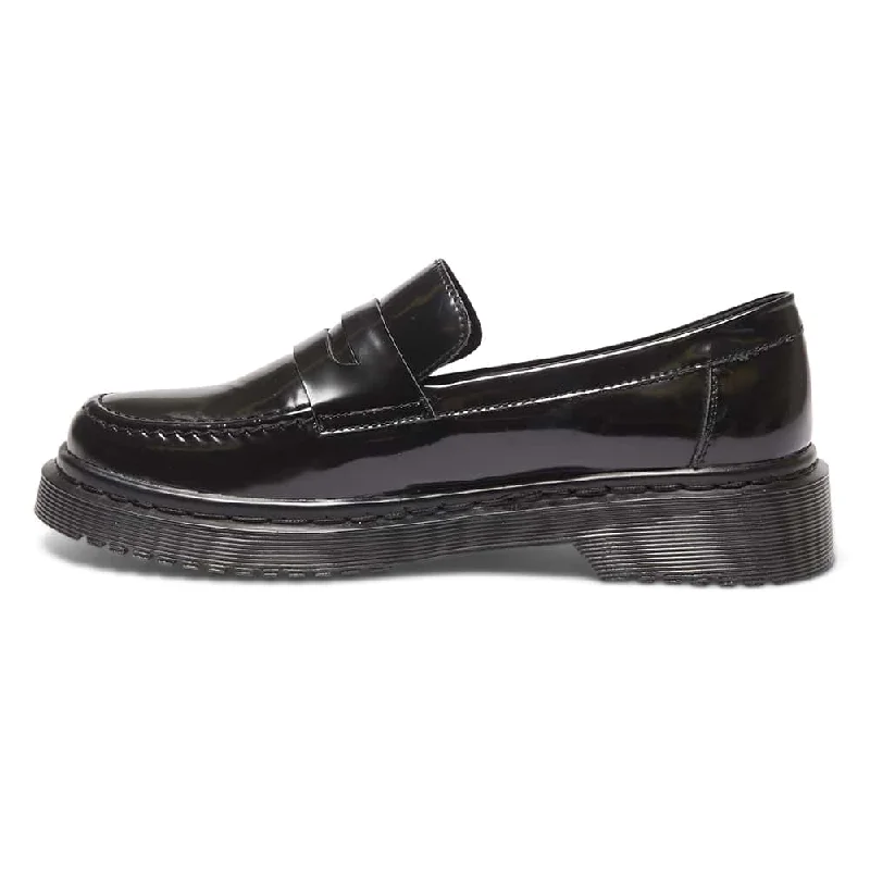 Strata Loafer in Black Hi Shine Leather