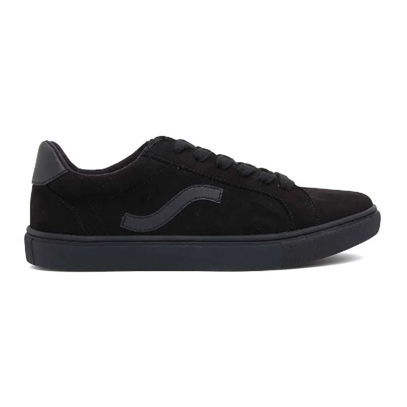 Swerve Sneaker in Black Suede