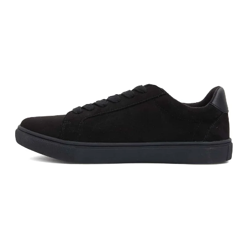 Swerve Sneaker in Black Suede