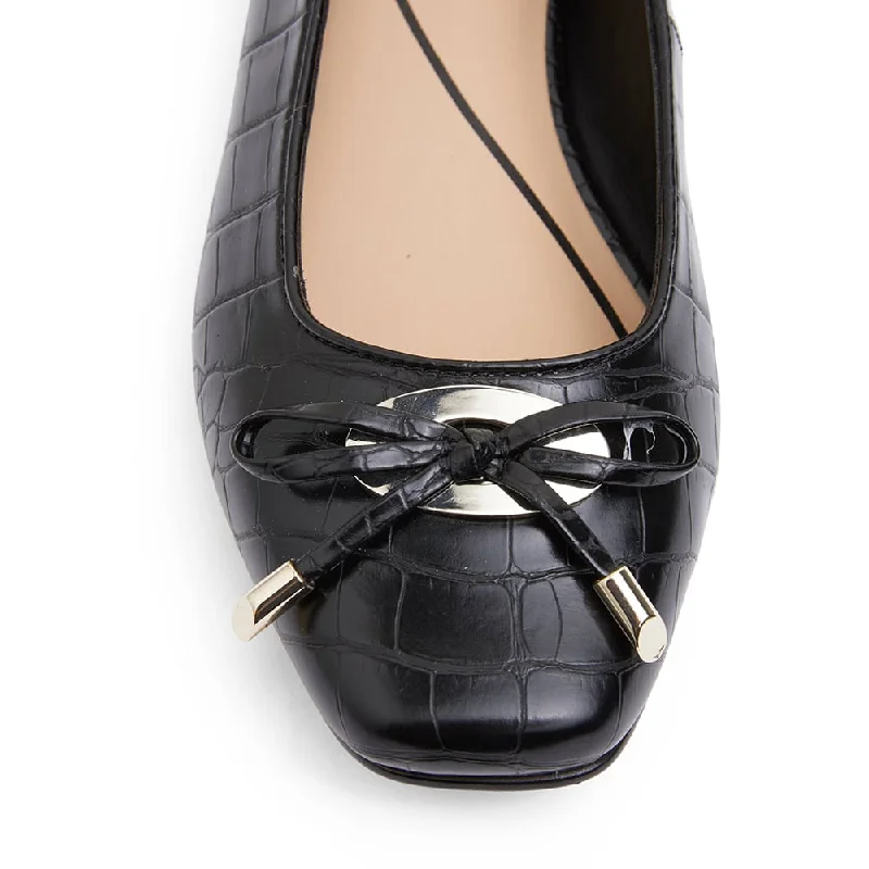 Tabbatha Flat in Black Croc