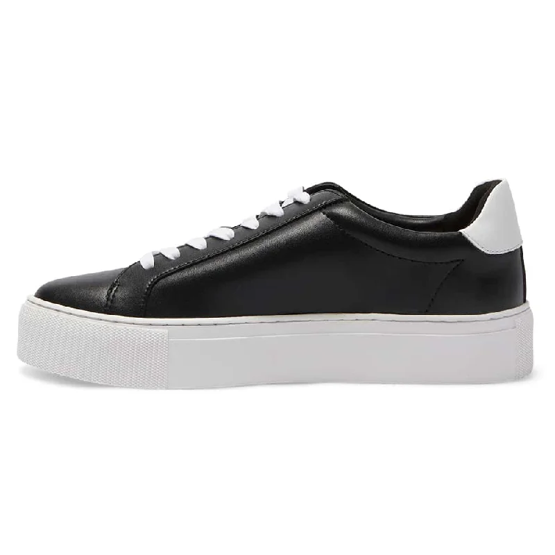 Trio Sneaker in Black And White Leather