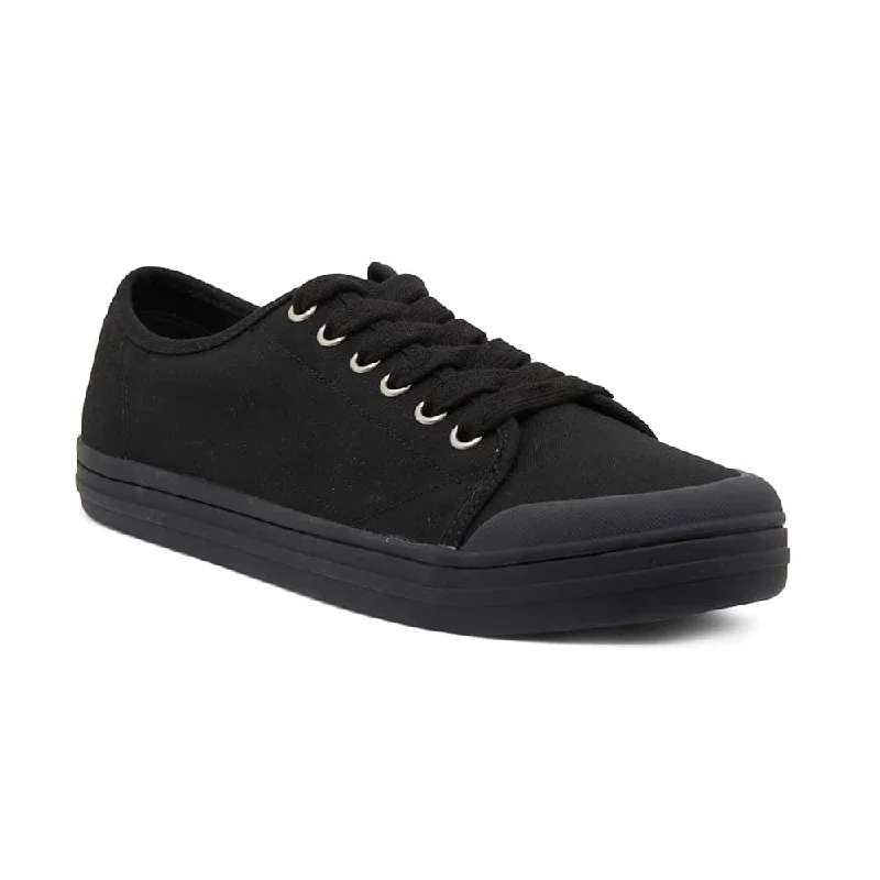 Ventura Sneaker in Black Canvas