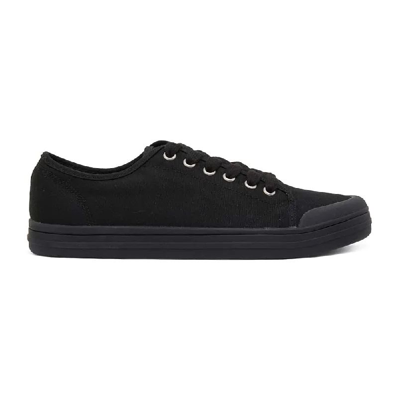 Ventura Sneaker in Black Canvas