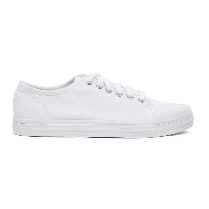 Ventura Sneaker in White Canvas