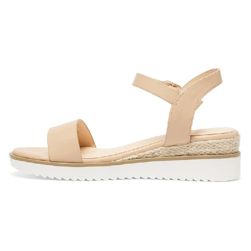 Verona Wedge in Blush Smooth