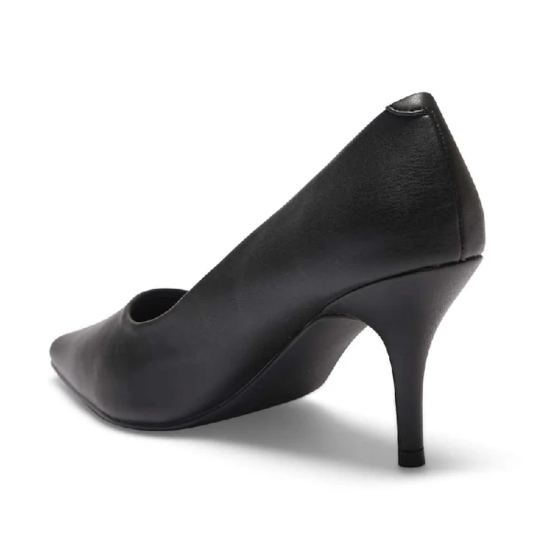 Wendy Heel in Black Smooth