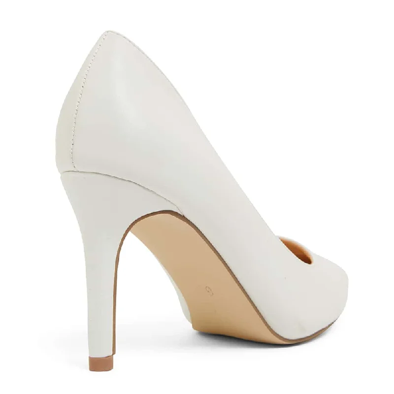 Wild Heel in White